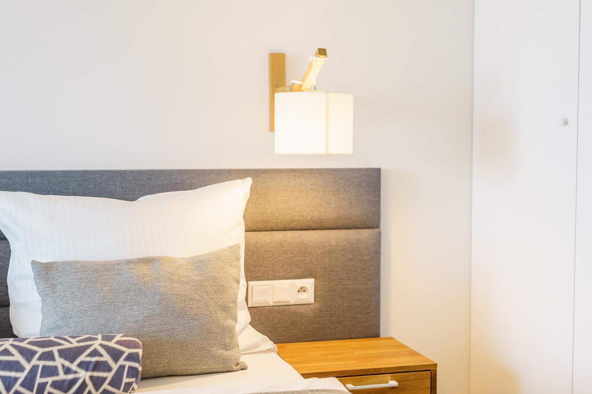 Aquamarina Prima Deluxe Studios With Sea View By Noclegi Renters เมียนซิดดรอแย ภายนอก รูปภาพ