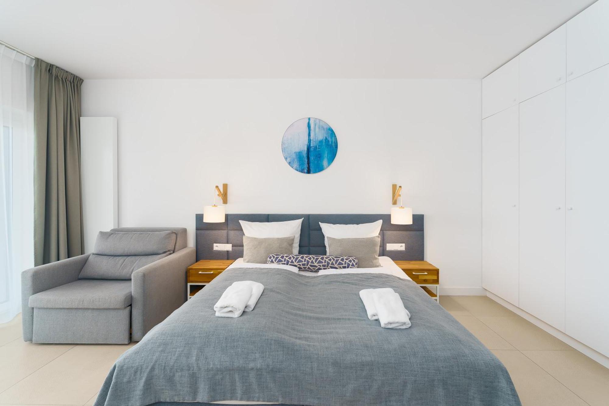 Aquamarina Prima Deluxe Studios With Sea View By Noclegi Renters เมียนซิดดรอแย ภายนอก รูปภาพ