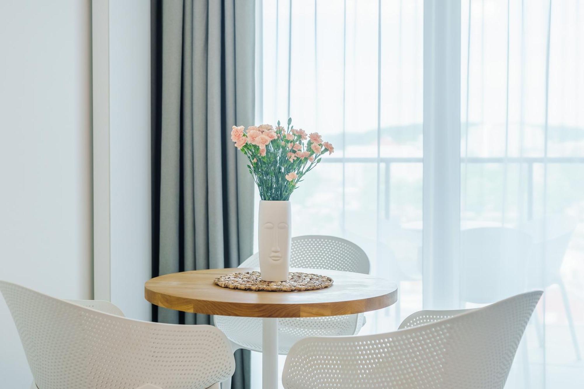 Aquamarina Prima Deluxe Studios With Sea View By Noclegi Renters เมียนซิดดรอแย ภายนอก รูปภาพ