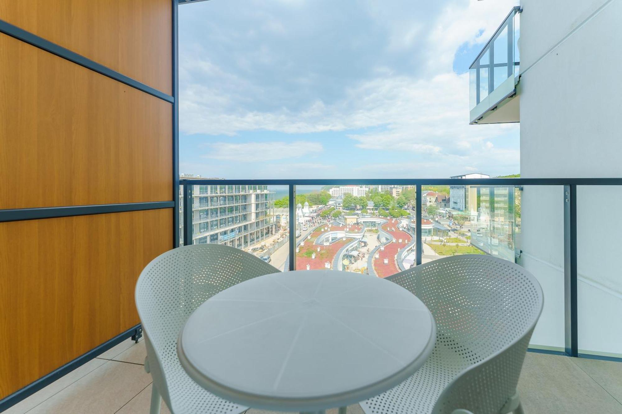 Aquamarina Prima Deluxe Studios With Sea View By Noclegi Renters เมียนซิดดรอแย ภายนอก รูปภาพ