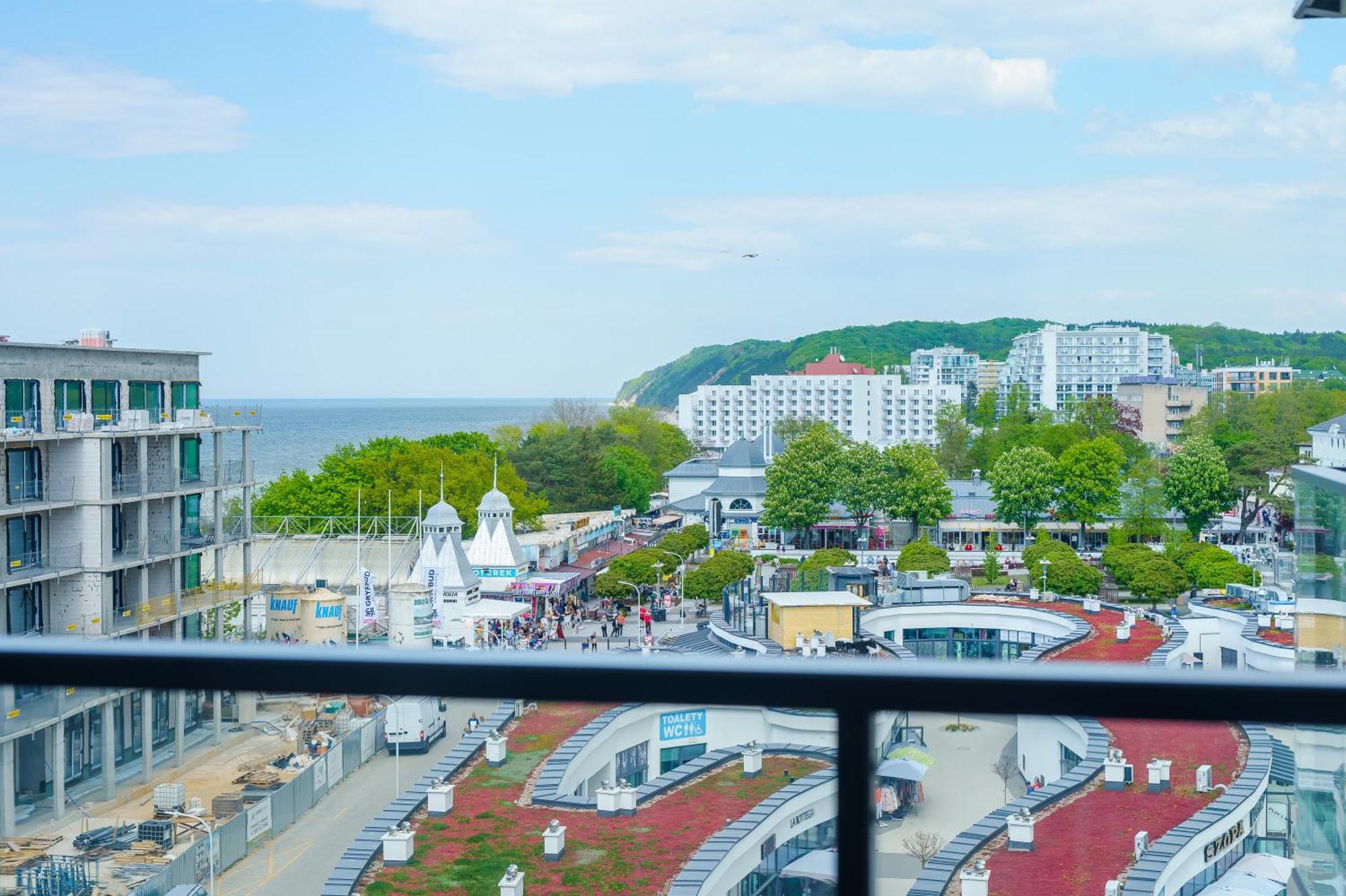 Aquamarina Prima Deluxe Studios With Sea View By Noclegi Renters เมียนซิดดรอแย ภายนอก รูปภาพ