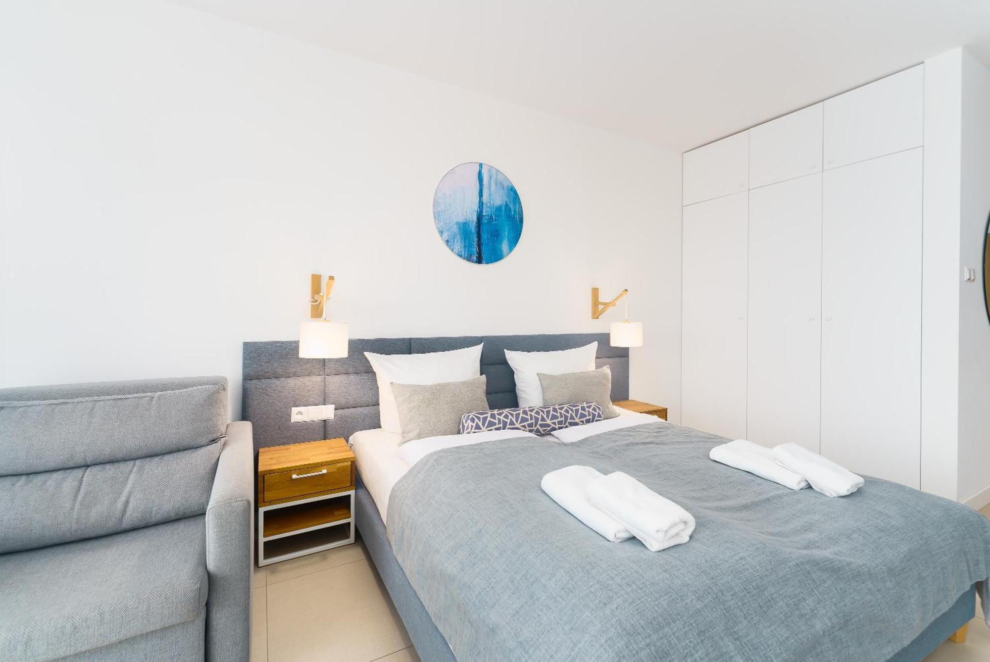 Aquamarina Prima Deluxe Studios With Sea View By Noclegi Renters เมียนซิดดรอแย ภายนอก รูปภาพ