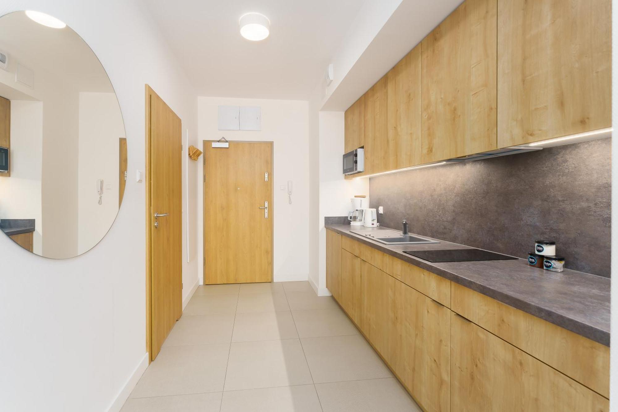 Aquamarina Prima Deluxe Studios With Sea View By Noclegi Renters เมียนซิดดรอแย ภายนอก รูปภาพ